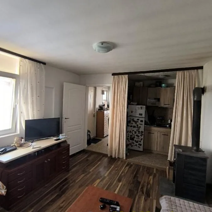 Kuća na prodaju, Jakovo, Beograd, 451m², 240.000 €