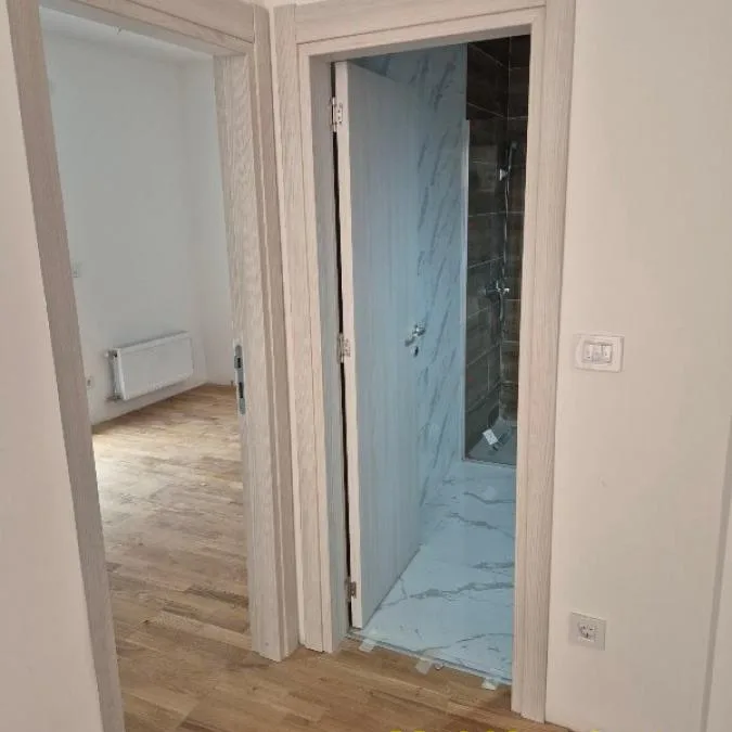 Trosoban stan na prodaju, Centar, Stara Pazova, 71m², 117.000 €