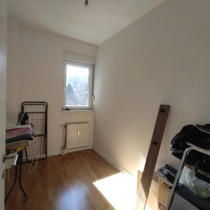 Troiposoban stan na prodaju, Karaburma, Beograd, 74m², 300.000 €