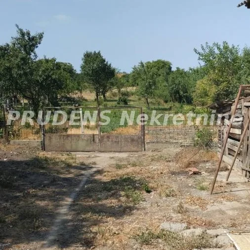 Kuća na prodaju, Dobanovci, Beograd, 300m², 350.000 €