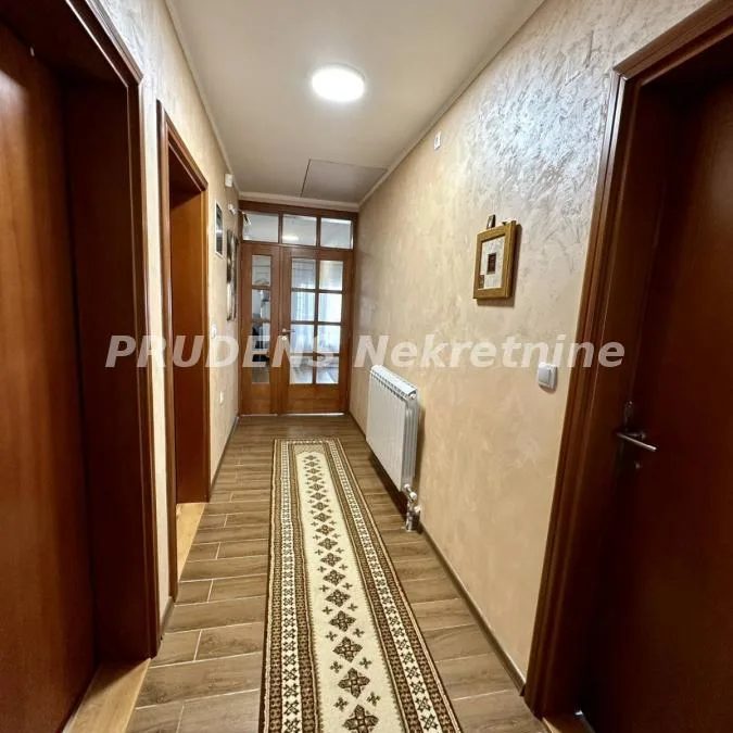 Kuća na prodaju, Dobanovci, Beograd, 110m², 160.000 €