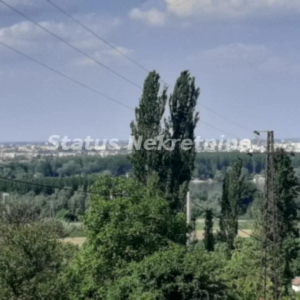 Kuća na prodaju, Ledinci, Novi Sad, 300m², 220.000 €