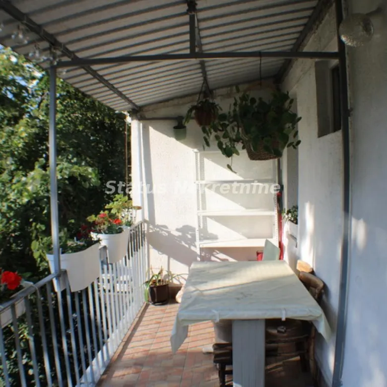 Dvoiposoban stan na prodaju, Grbavica, Novi Sad, 77m², 195.700 €