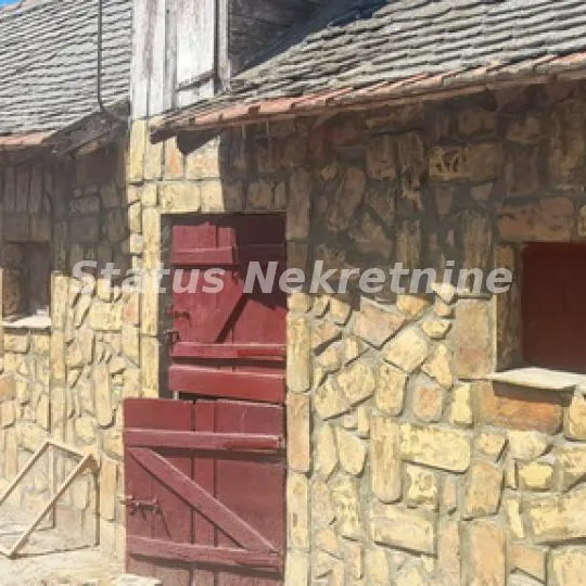 Kuća na prodaju, Titel, 137m², 66.950 €