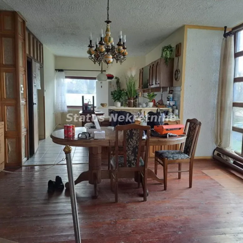 Kuća na prodaju, Bačka Topola, 465m², 320.000 €