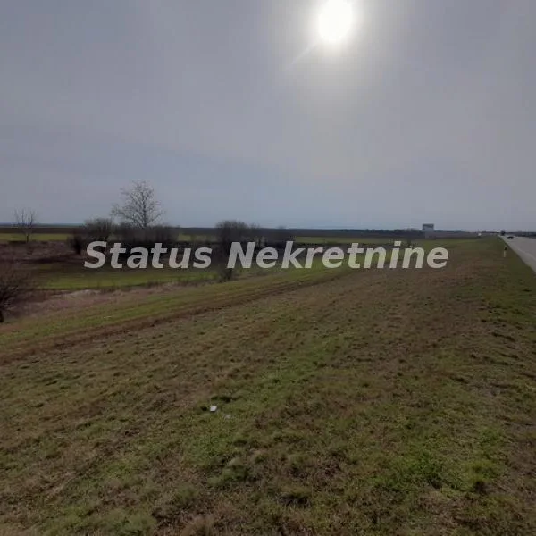 Kuća na prodaju, Žabalj, 78m², 568.000 €