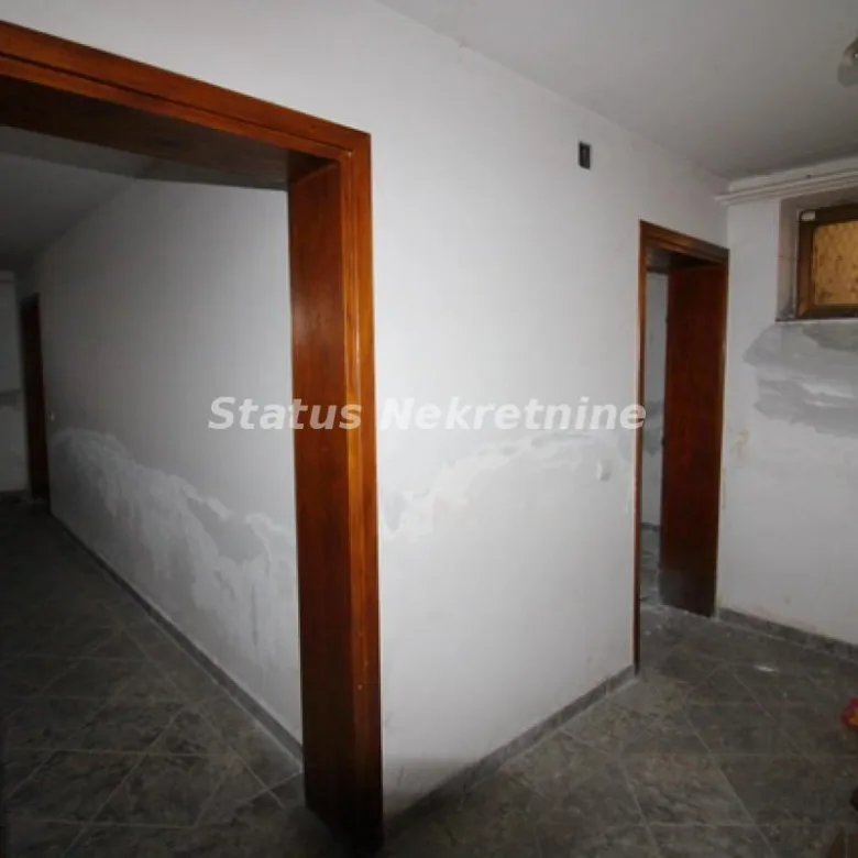 Kuća na prodaju, Temerin, 420m², 262.650 €