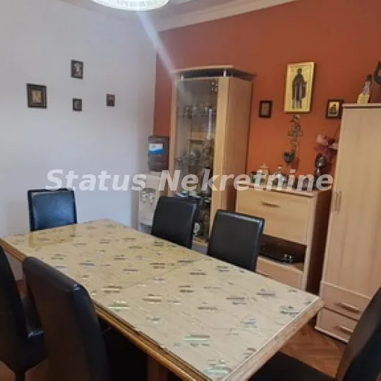 Kuća na prodaju, Petrovaradin, Novi Sad, 348m², 495.000 €