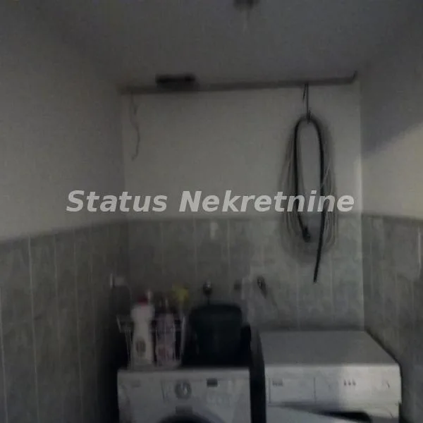 Kuća na prodaju, Sremska Kamenica, Novi Sad, 240m², 515.000 €