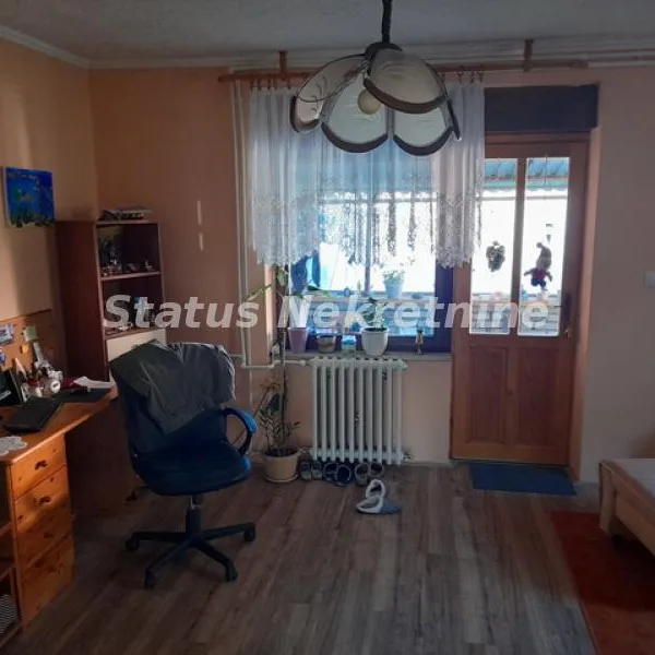 Kuća na prodaju, Lok, Titel, 123m², 118.450 €