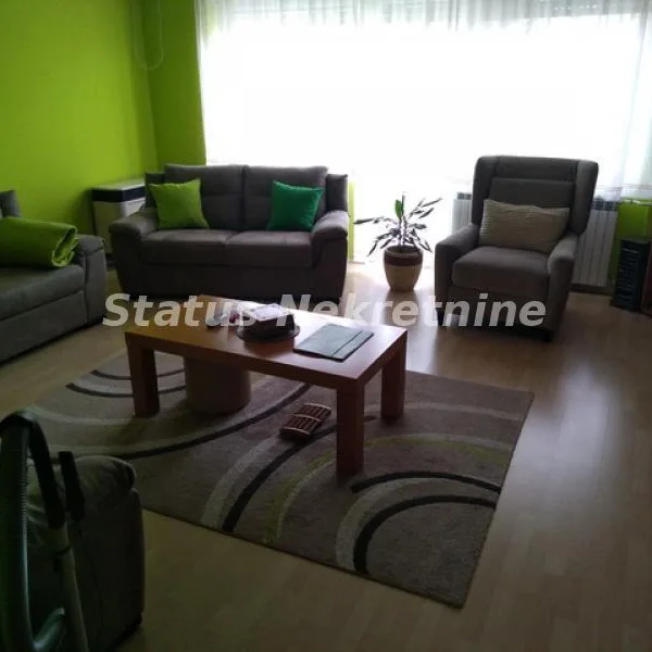 Kuća na prodaju, Temerin – Centar, Temerin, 450m², 196.000 €
