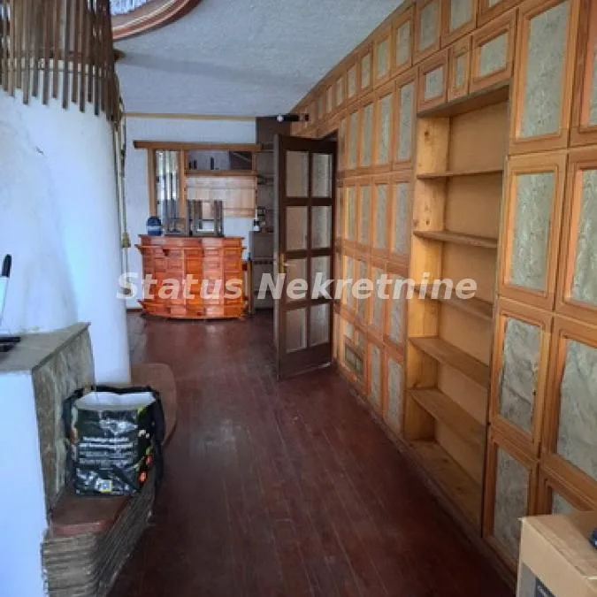Kuća na prodaju, Bačka Topola, 465m², 320.000 €