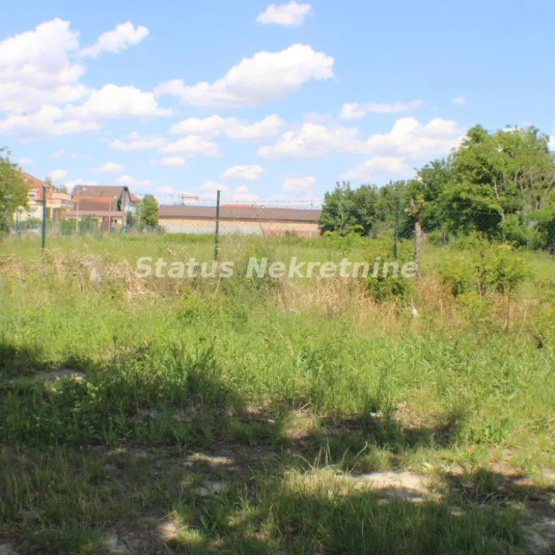 Plac za izdavanje, Veternik, Novi Sad, 43,53 ari, 2.750 €/mes