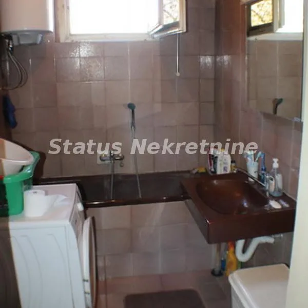 Kuća na prodaju, Mošorin, Titel, 148m², 99.900 €