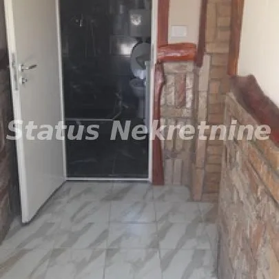 Kuća na prodaju, Titel, 137m², 66.950 €