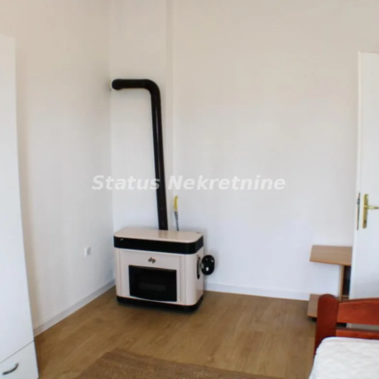 Trosoban stan na prodaju, Zrenjanin, 67m², 68.000 €