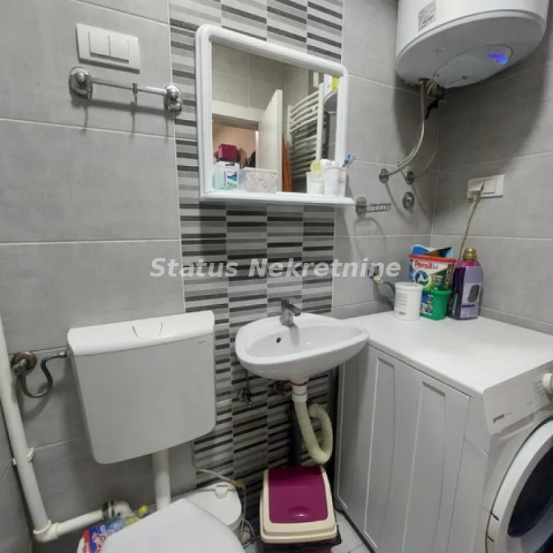 Trosoban stan na prodaju, Petrovaradin, Novi Sad, 58m², 103.000 €