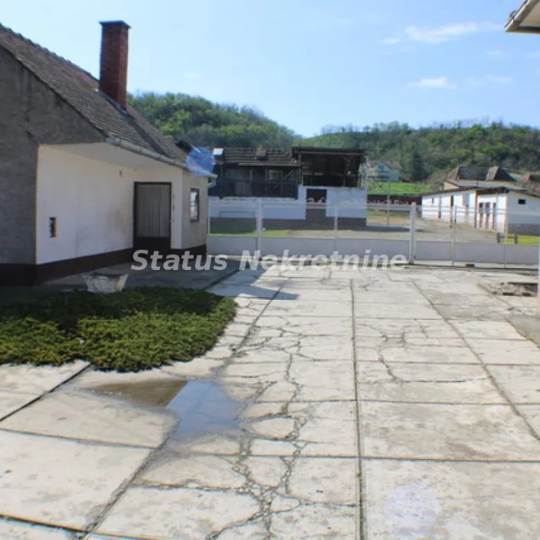 Kuća na prodaju, Mošorin, Titel, 148m², 99.900 €