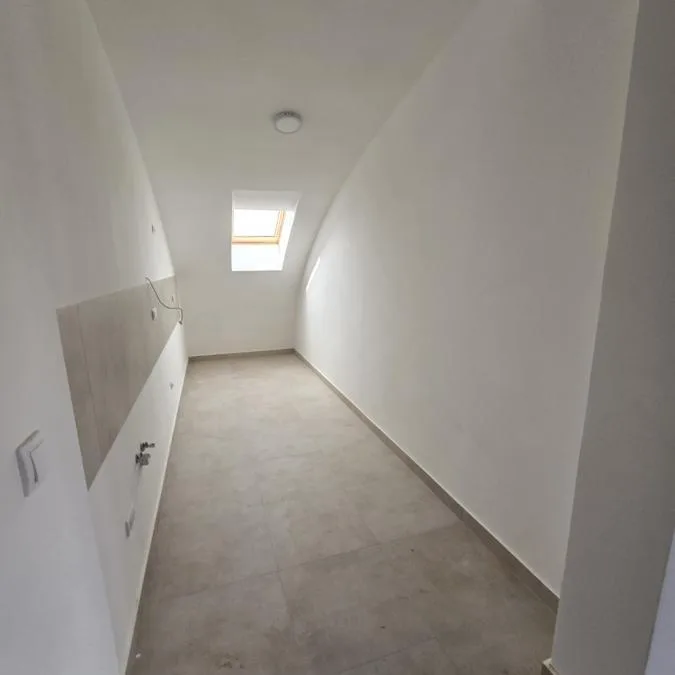 Četvorosoban stan na prodaju, Novo Naselje, Novi Sad, 117m², 245.700 €