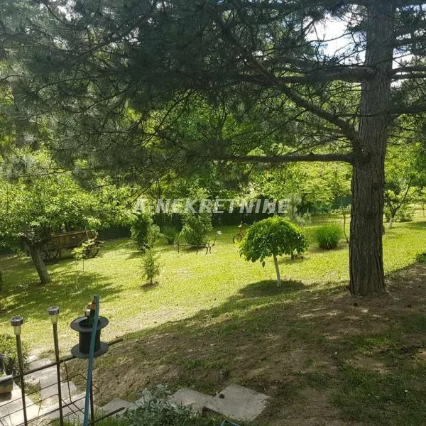 Kuća na prodaju, Sremska Kamenica, Novi Sad, 64m², 350.000 €