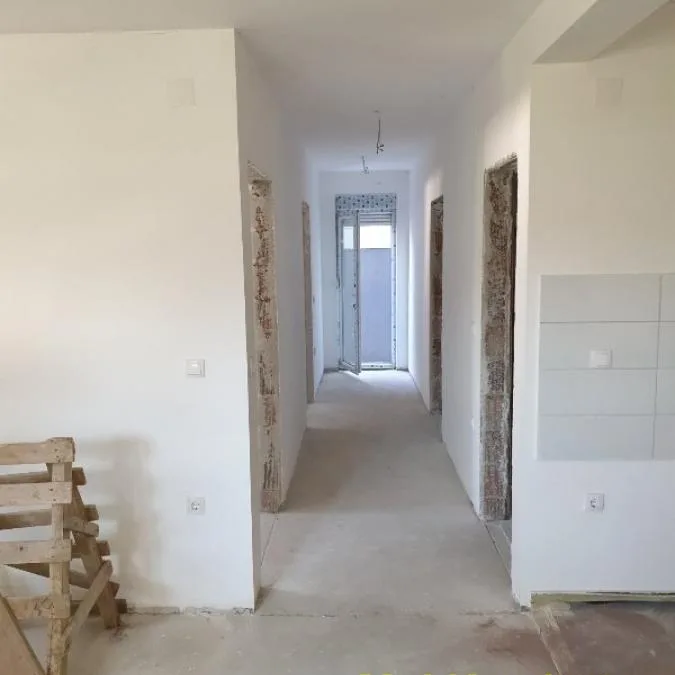 Stan Prodaja Beograd Resnik 76 m2