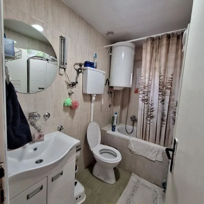 Kuća Prodaja Beograd Sremčica 229 m2