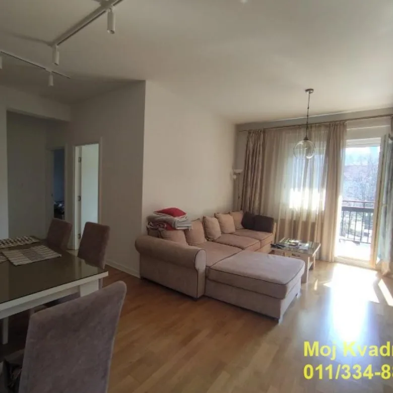 Stan Prodaja Beograd Karaburma 74 m2