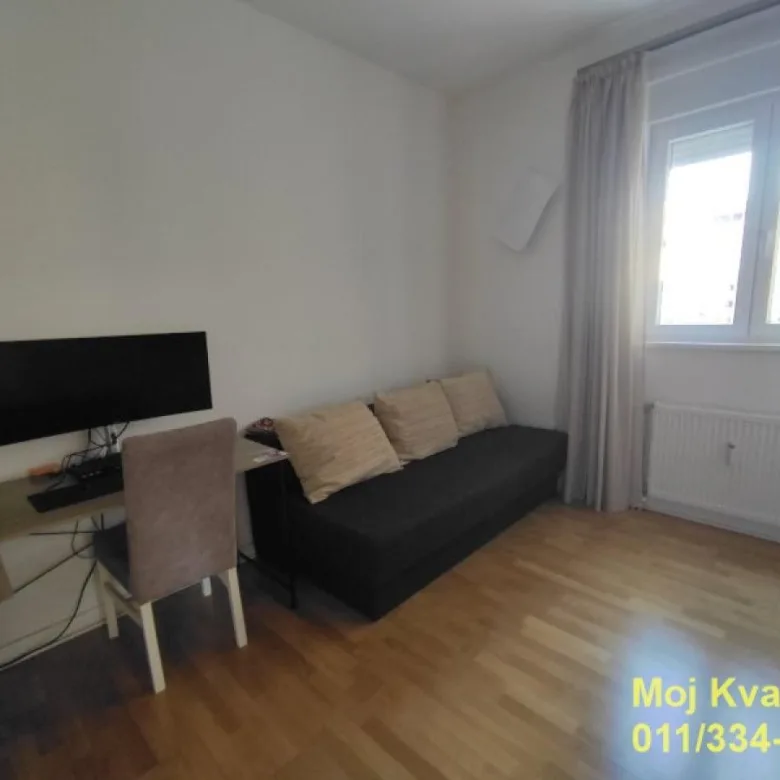 Stan Prodaja Beograd Karaburma 74 m2