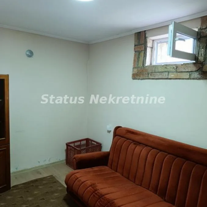 Kuća Prodaja Titel  137 m2