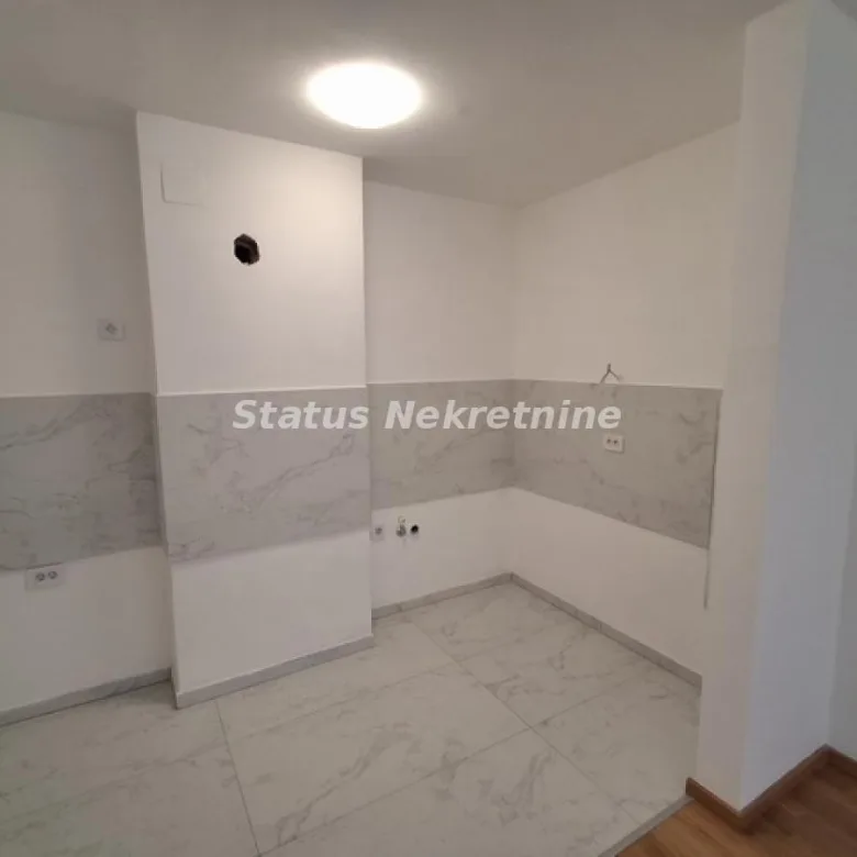 Stan Prodaja Novi Sad  87 m2