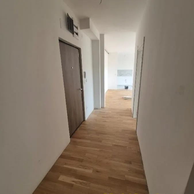 Stan Prodaja Stara Pazova  71 m2