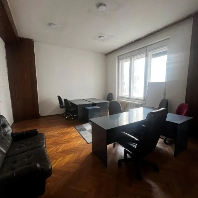 Lokal Izdavanje Beograd Trg Nikole Pašića 345 m2