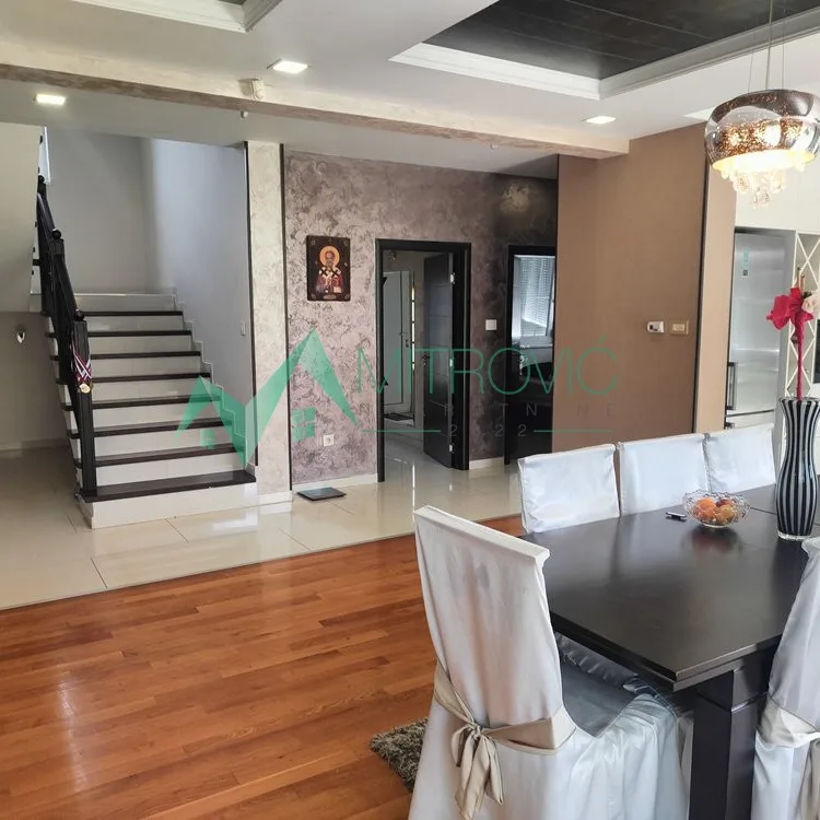Kuća na prodaju, Adice, Novi Sad, 226m², 575.000 €