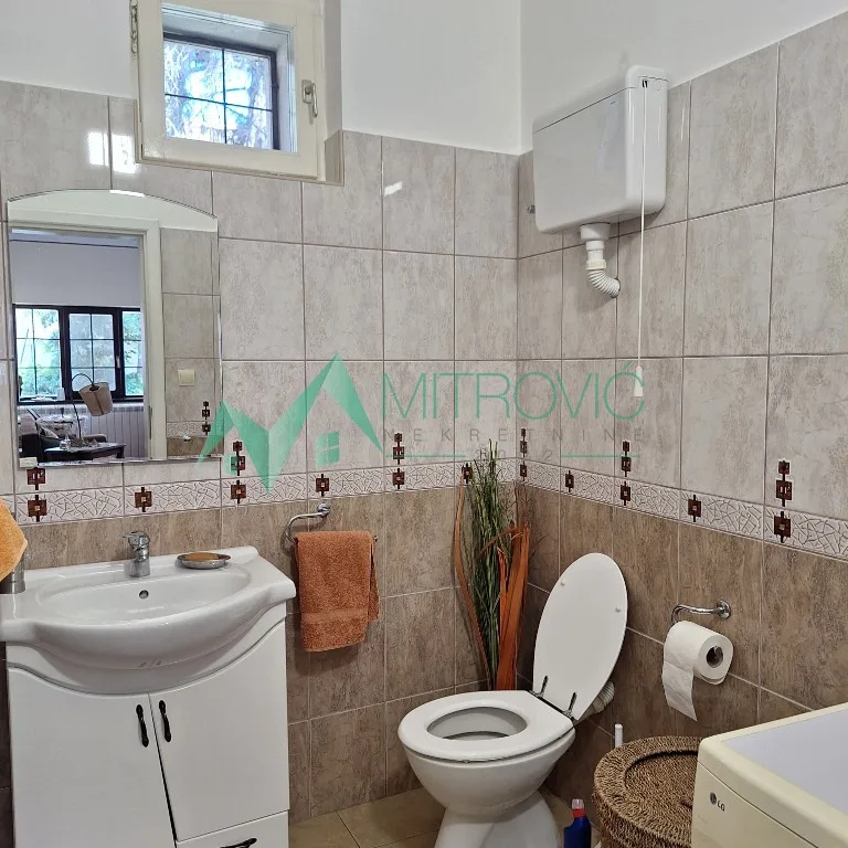 Kuća na prodaju, Begeč, Novi Sad, 316m², 210.000 €