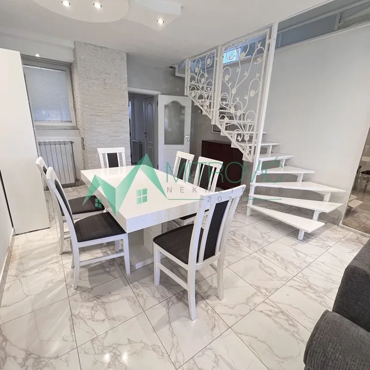 Kuća na prodaju, Lipov Gaj, Novi Sad, 141m², 381.100 €