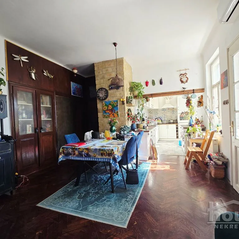 Kuća na prodaju, Sremski Karlovci, 260m², Prizemlje, 690.000 €