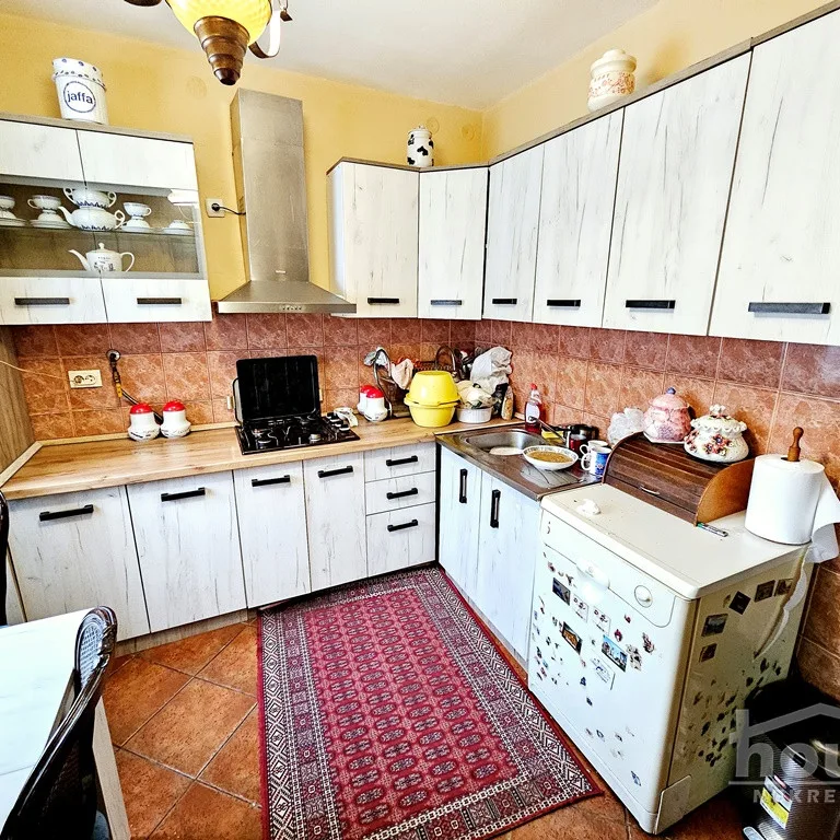 Kuća na prodaju, Veternik, Novi Sad, 463m², 1. sprat, 463.500 €