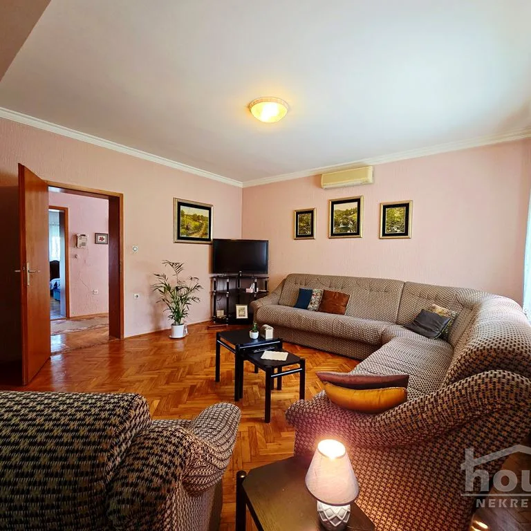 Kuća na prodaju, Zmajevo, Vrbas, 255m², Prizemlje, 156.000 €