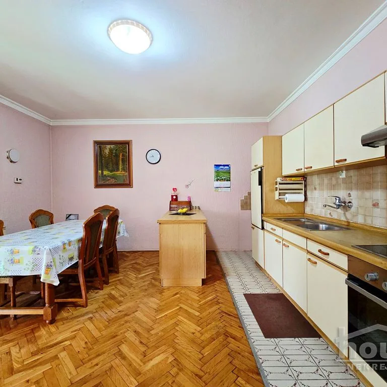 Kuća na prodaju, Zmajevo, Vrbas, 255m², Prizemlje, 156.000 €