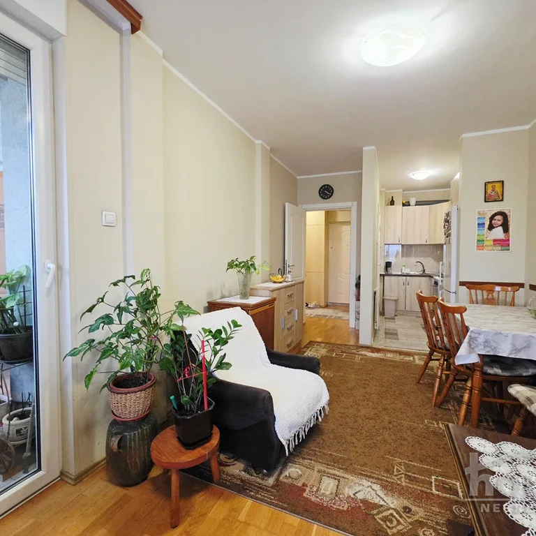 Stan Prodaja Novi Sad  45 m2