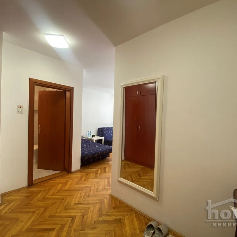 Jednosoban stan na prodaju, Grbavica, Novi Sad, 37m², 3. sprat, 120.000 €