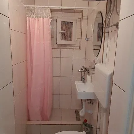 Jednosoban stan na prodaju, Satelit, Novi Sad, 33m², 1. sprat, 90.000 €