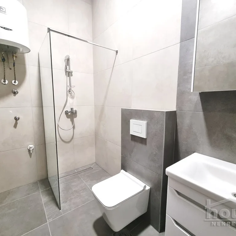 Jednosoban stan na prodaju, Grbavica, Novi Sad, 31m², Visoko prizemlje, 100.000 €