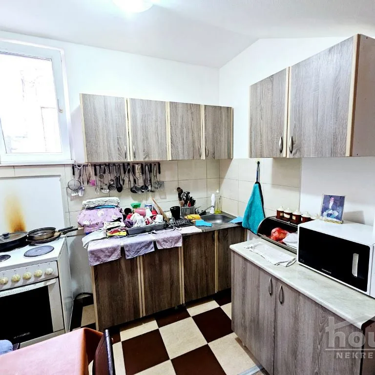 Dvoiposoban stan na prodaju, Bulevar Patrijarha Pavla, Novi Sad, 60m², 120.000 €
