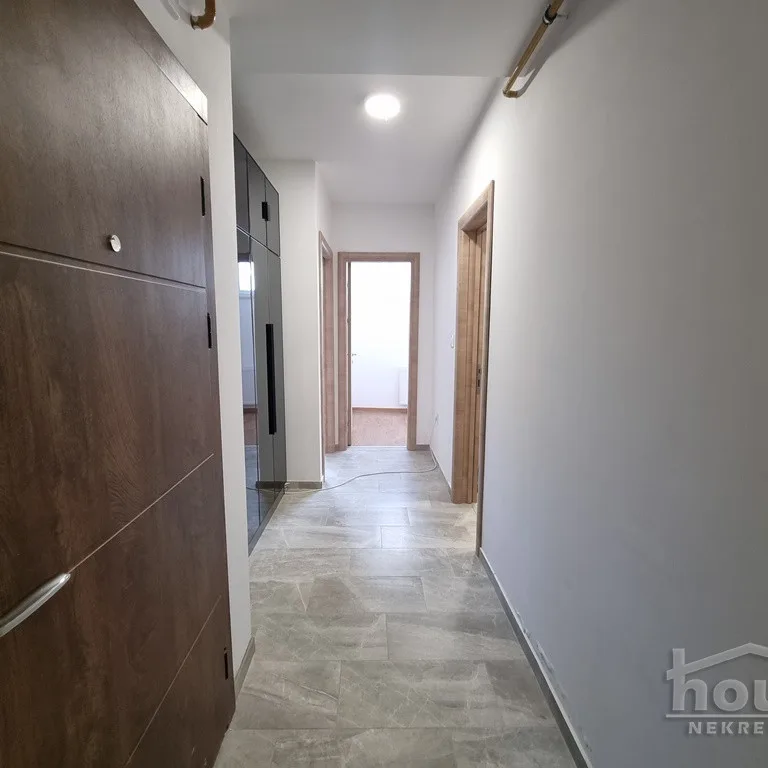 Dvoiposoban stan na prodaju, Grbavica, Novi Sad, 44m², Suteren, 90.640 €