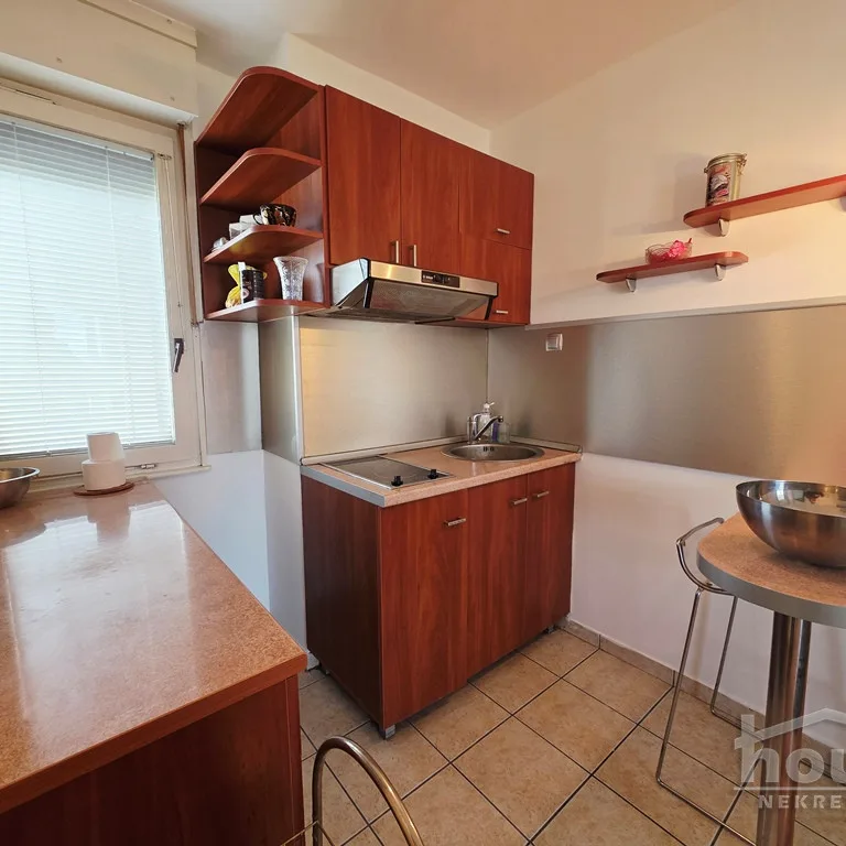 Dvosoban stan na prodaju, Bulevar Oslobođenja, Novi Sad, 51m², 148.000 €