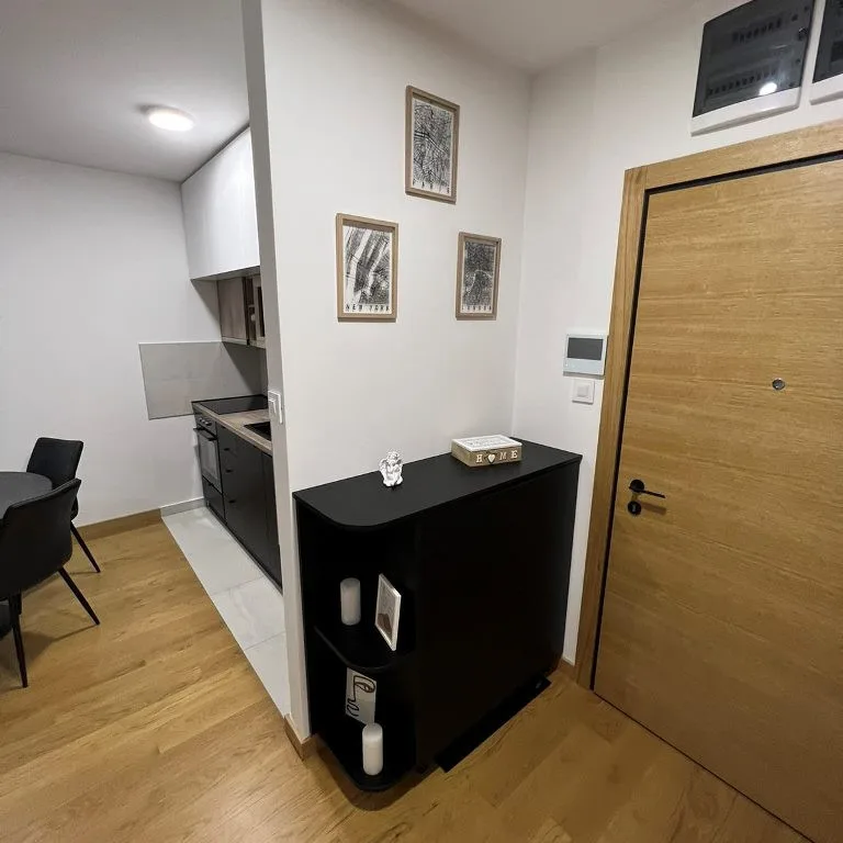 Dvosoban stan na prodaju, Centar, Novi Sad, 48m², 1. sprat, 180.000 €