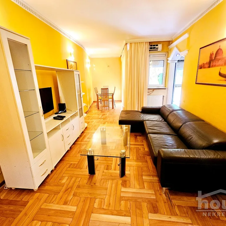 Stan Prodaja Novi Sad  64 m2