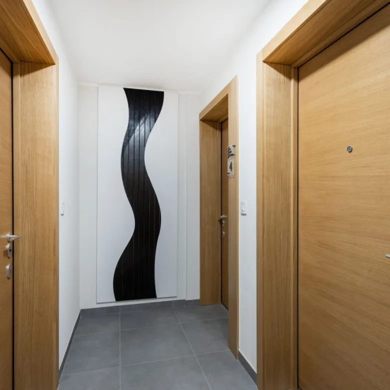Dvosoban stan na prodaju, Centar, Novi Sad, 50m², 2. sprat, 235.870 €