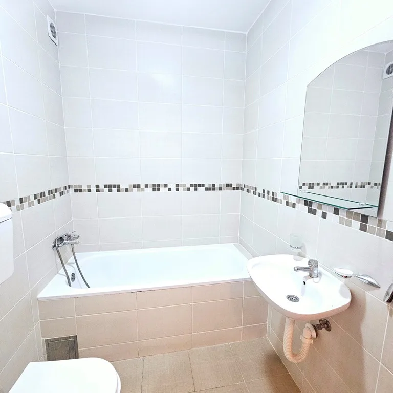 Dvosoban stan na prodaju, Nova Detelinara, Novi Sad, 67m², 1. sprat, 180.000 €
